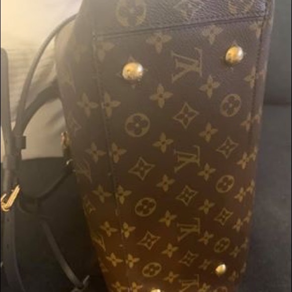 Monogram Authentic Louis Vuitton medium size tote - Picture 5 of 8